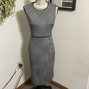 Enfocus dress black and white sleeveless